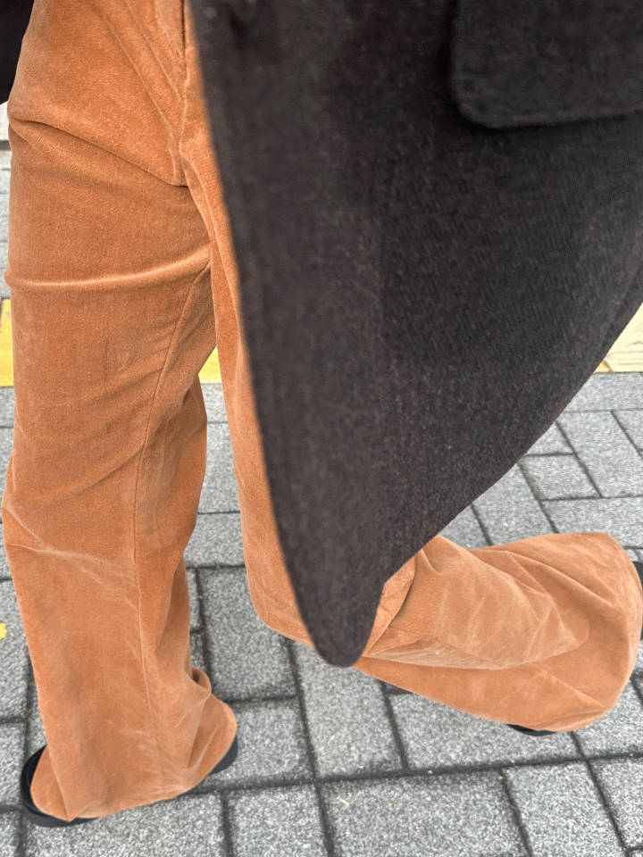 Suede span boots cut pants